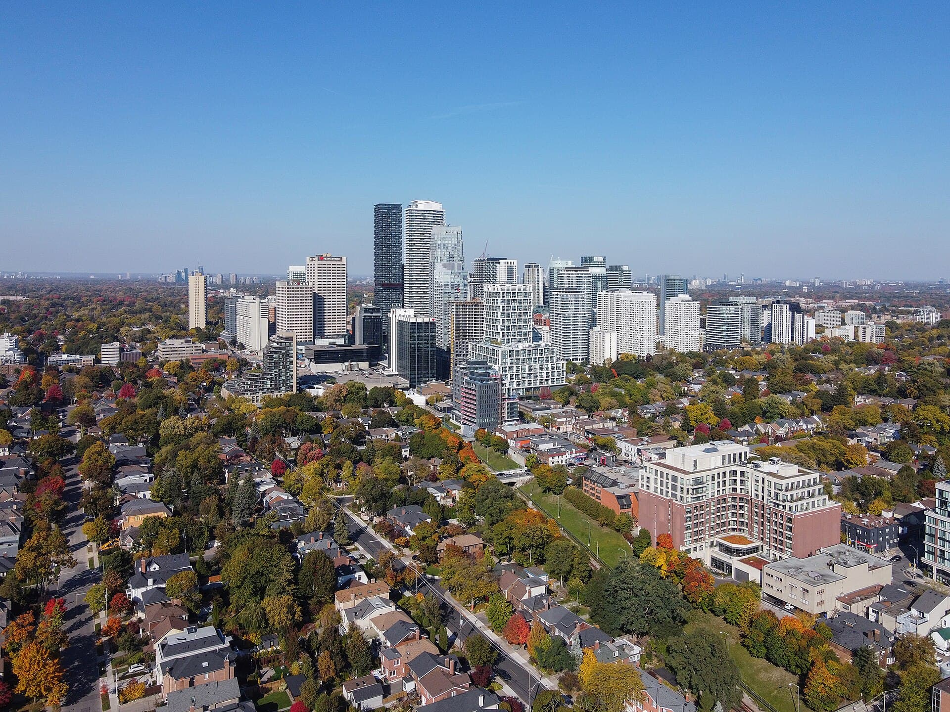 Yonge & Eglinton, Toronto